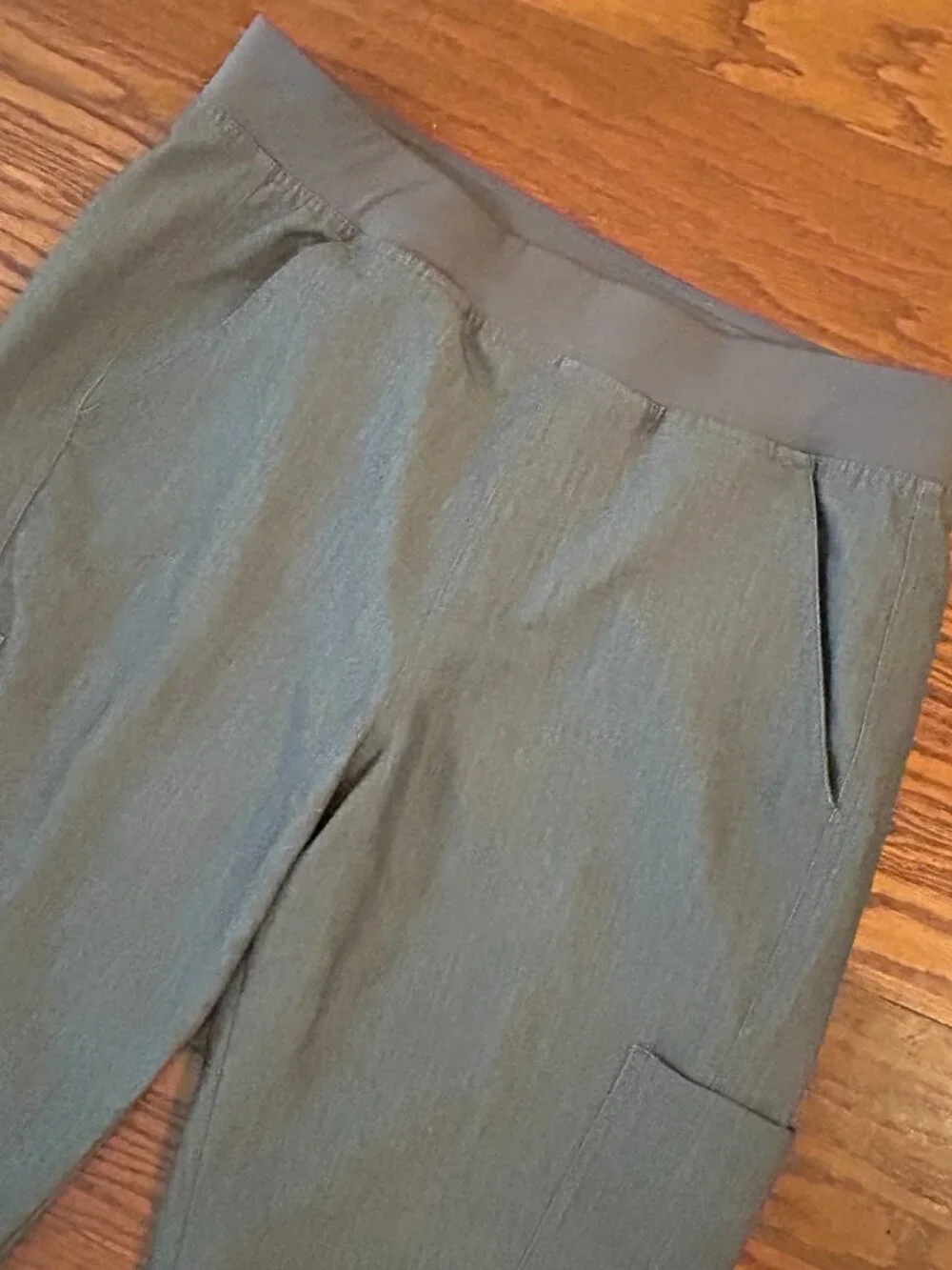 Figs Axim Straight-Leg Cargo Scrub Pant Mens Size Medium Medical Dental Vet